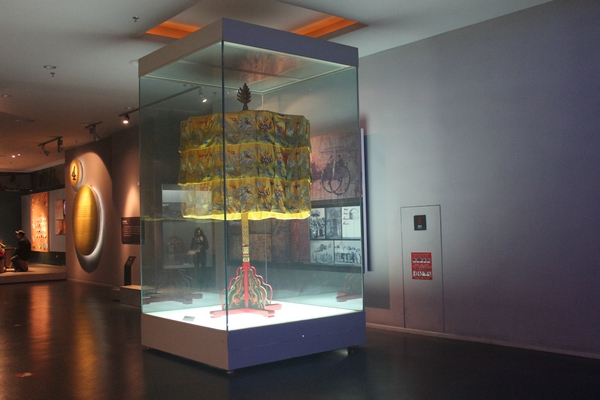 博物馆独立柜09