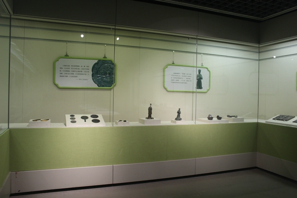 博物馆通柜07